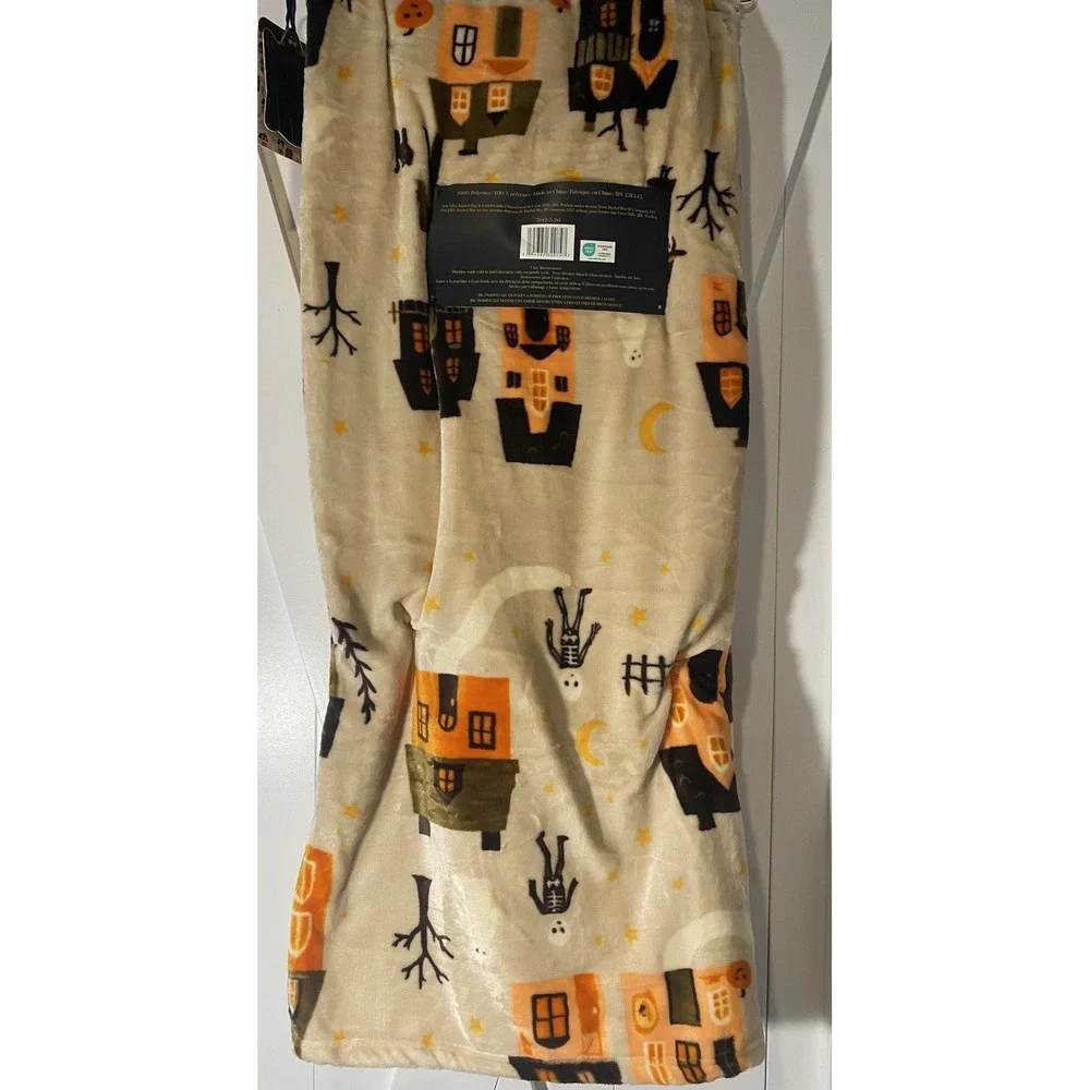 Rachael Roy Halloween Haunted House Skeleton Gothic Super Plush Throw 60x70-NWT